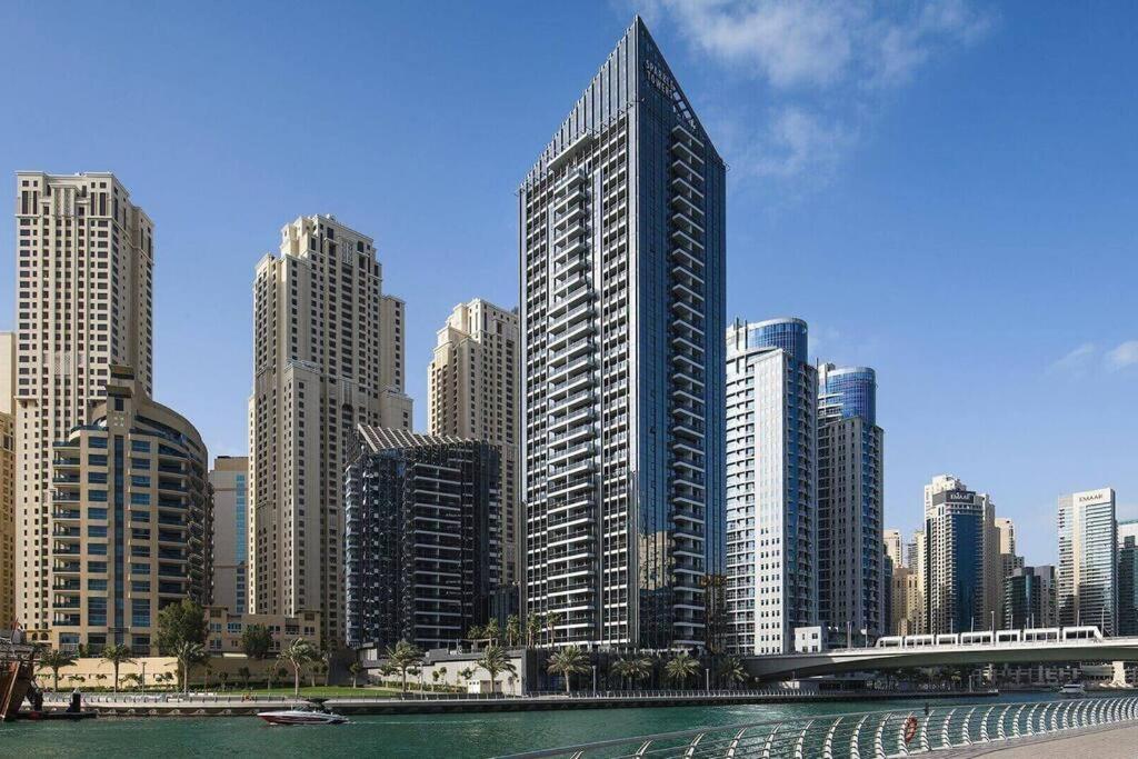 Cozy Studio In Sparkle Tower Jbr By Suiteable Дубай Екстер'єр фото